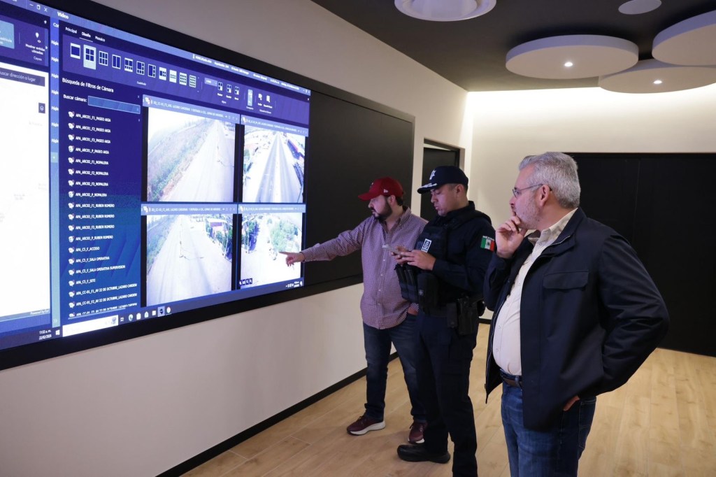 Pausa de corridas de autobuses, cierre de tiendas de conveniencia y centros comerciales, como medida de prevención:&nbsp;Segob