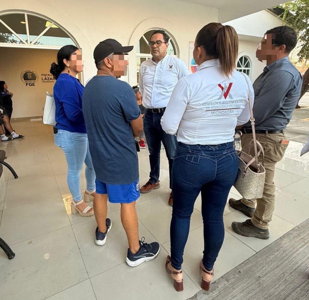 Gobierno del Estado brinda atención directa a familiares de maestras víctimas en Lázaro&nbsp;Cárdenas