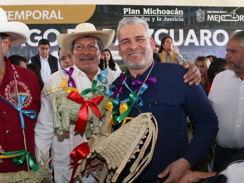 Arranca Bedolla programa de mil empleos temporales para el rescate del lago de&nbsp;Pátzcuaro