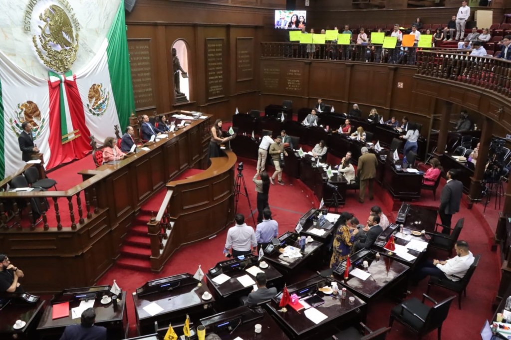 Exhorta 76 Legislatura al presidente municipal Alfonso Martínez, a resolver el desabasto de agua potable en las colonias de Morelia