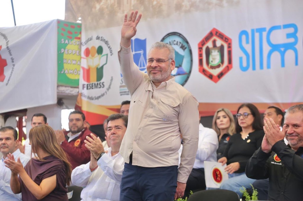 Refrenda Bedolla respaldo a los trabajadores de Michoacán en el XV aniversario de la Catem