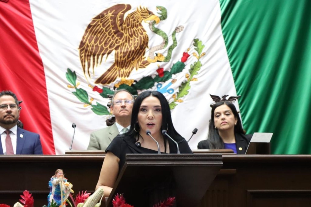 En arranque del Tercer Año Legislativo, Adriana Campos Huirache exige resultados y responsabilidad al Congreso ante los retos que enfrenta&nbsp;Michoacán
